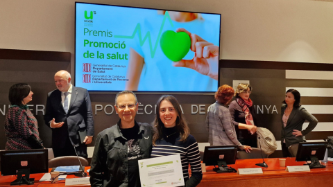 Eva González i Toni Sanz durant l'acte de lliurament dels Premis